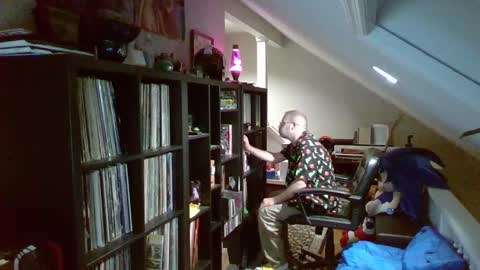 KnowGood online show from November 11, 2025, 1:05 am