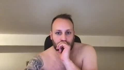 hugo online show from November 5, 2025, 1:05 am