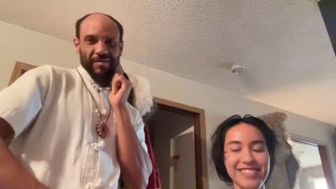 A Dick Ting online show from May 3, 2026, 1:55 am