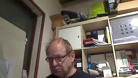 kokin3034 online show from September 26, 2025, 5:06 pm