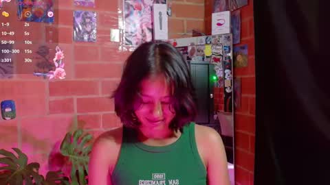 Snapshot of komatsu_ chatting on March 7, 2025, 10:21 pm Komatsu Lilith online show from March 7, 2025, 10:21 pm
