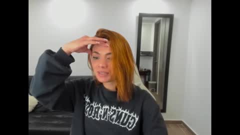 Julieta online show from January 1, 2025, 4:07 am