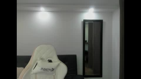 Julieta online show from February 14, 2025, 5:09 am