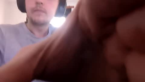 Snapshot of kookieskush chatting on December 2, 2025, 1:05 pm Kookies online show from December 2, 2025, 1:05 pm