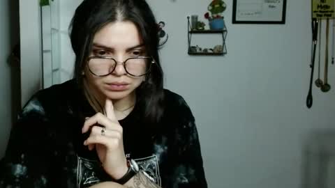 Karoll online show from September 14, 2025, 2:11 am