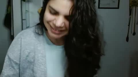 Karoll online show from October 8, 2025, 2:09 am