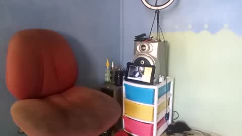 Snapshot of korn4lyfe chatting on January 12, 2025, 1:27 pm Prince makonnen online show from January 12, 2025, 1:27 pm