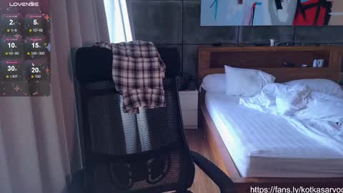 Danny online show from October 13, 2025, 2:44 am