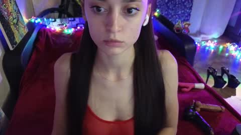 Gal online show from December 10, 2024, 7:32 pm