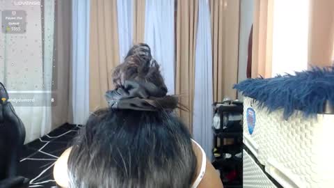 kourtneyluv online show from January 14, 2026, 4:07 am