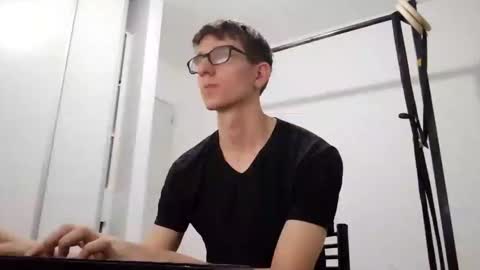 Facu online show from February 1, 2026, 1:48 am