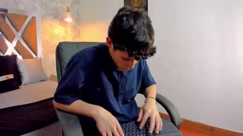 Kraven online show from December 4, 2025, 3:05 am