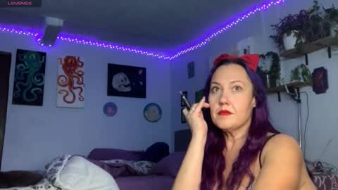 kreamyk420 online show from January 5, 2026, 5:27 pm