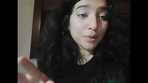 kreepyh0e_ online show from June 11, 2026, 2:53 am