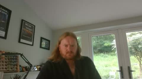 kreestafa182285 online show from May 17, 2026, 4:54 am