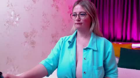 Kriss online show from May 13, 2026, 1:30 pm