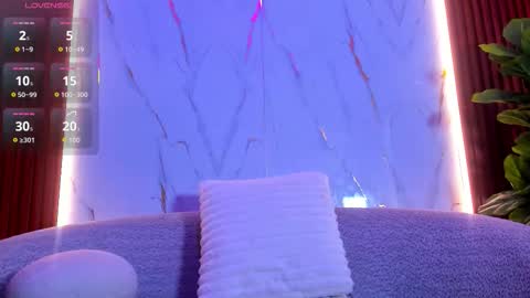 criss online show from November 19, 2025, 8:20 pm