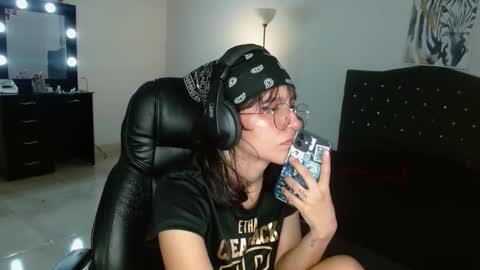 Krisha Ivanov online show from September 13, 2025, 7:08 am