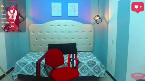 krissone online show from March 1, 2025, 5:49 pm