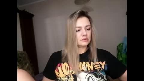 Snapshot of krisssexi chatting on January 29, 2025, 11:41 am KrissSexi online show from January 29, 2025, 11:41 am