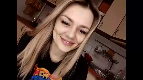 Snapshot of krisssexi chatting on February 25, 2025, 7:58 pm KrissSexi online show from February 25, 2025, 7:58 pm