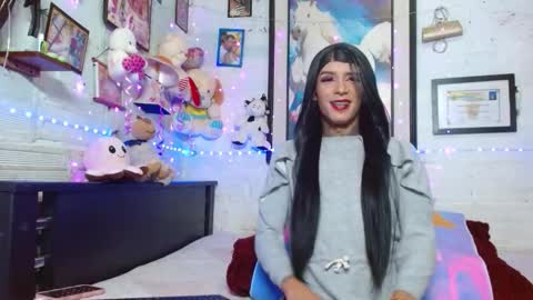 krisstal703358 online show from January 13, 2026, 5:02 am