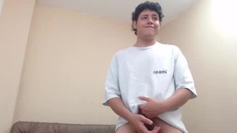 krist_palma online show from March 8, 2025, 8:25 pm