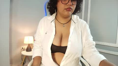 KRISTYN  online show from June 9, 2026, 12:06 pm