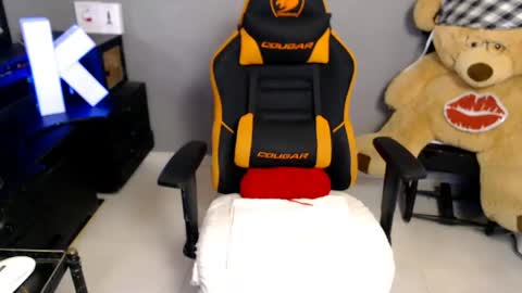  ANA  online show from April 10, 2026, 2:55 pm