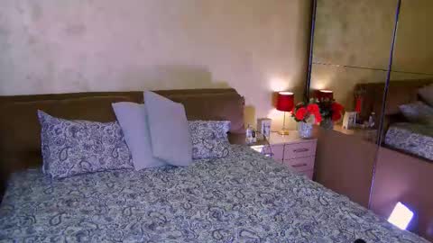 kristal_madness online show from February 11, 2025, 12:38 am