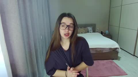 twitter    Annemarye 23 online show from March 17, 2026, 5:22 am