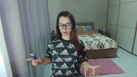 twitter    Annemarye 23 online show from April 23, 2026, 5:30 am