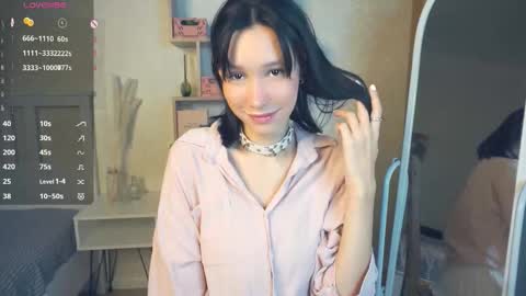Snapshot of kristanalosa chatting on September 26, 2025, 7:40 pm Emma online show from September 26, 2025, 7:40 pm