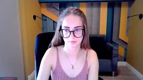 Kristina Adel online show from March 8, 2025, 8:22 am