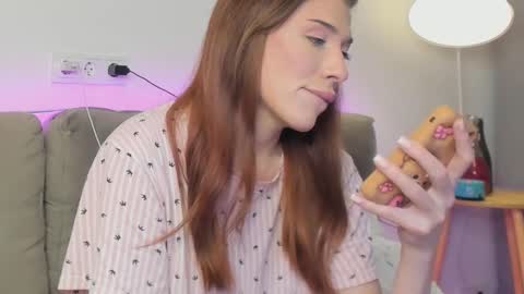 Snapshot of kristina_angel1 chatting on October 13, 2025, 8:58 am polya online show from October 13, 2025, 8:58 am