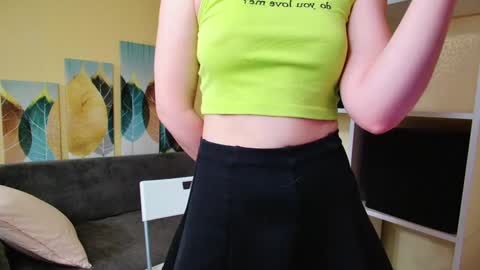 Christina online show from February 5, 2025, 4:48 am