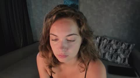 Kristina online show from September 9, 2025, 11:32 am