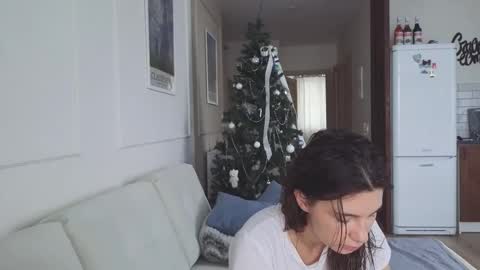 Kristi online show from December 14, 2025, 6:08 am