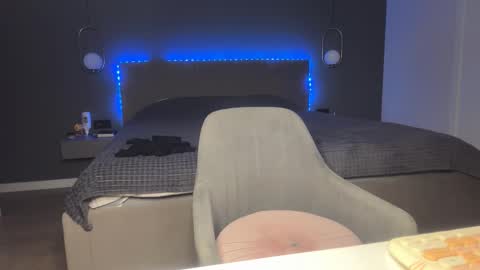 Kristi online show from December 4, 2025, 4:22 am