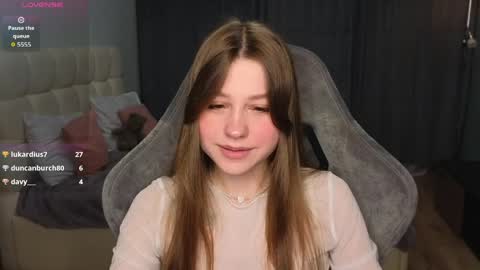 Kristy online show from April 1, 2026, 10:18 pm