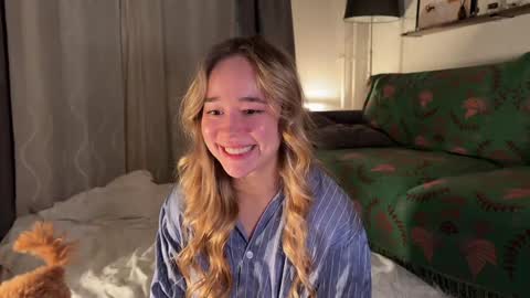 Snapshot of kristyspiritedaway chatting on January 10, 2025, 8:04 pm Kristy Nip slip shady  Best model on CB  online show from January 10, 2025, 8:04 pm