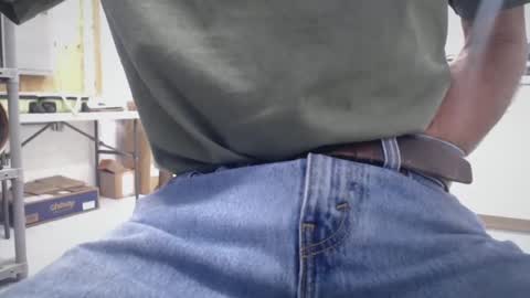 kronur online show from November 17, 2025, 5:41 pm