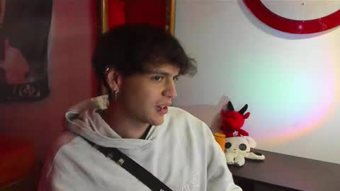 Zack online show from September 28, 2025, 9:25 am