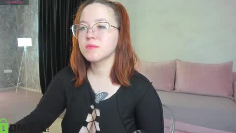 Krys online show from September 17, 2025, 12:12 am