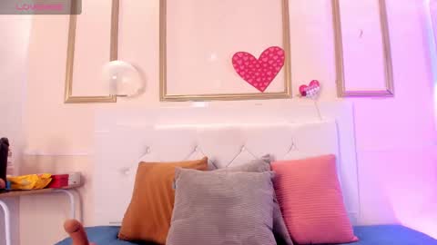 Snapshot of krystal_taylor23 chatting on March 9, 2025, 5:17 pm Kystal Taylor online show from March 9, 2025, 5:17 pm