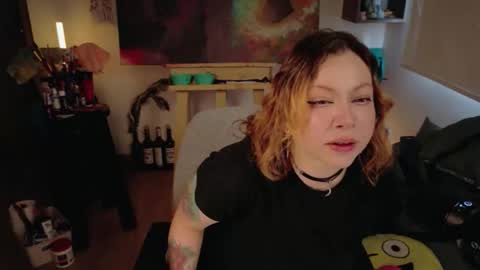 Krystal Violet online show from November 2, 2025, 6:32 pm