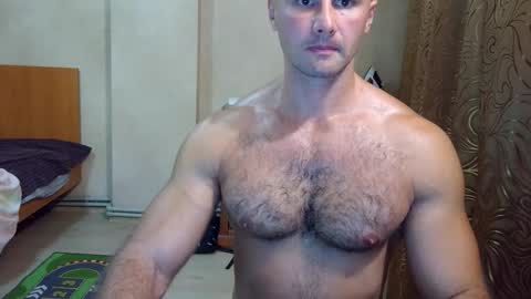 ksanderua online show from September 12, 2025, 6:41 pm