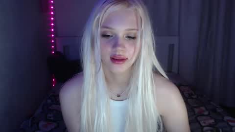 Emilia online show from February 24, 2025, 1:57 am