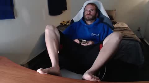 Kuggy online show from October 12, 2025, 11:04 pm