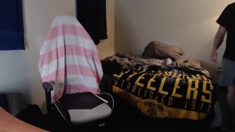 Kuggy online show from January 16, 2026, 1:04 pm